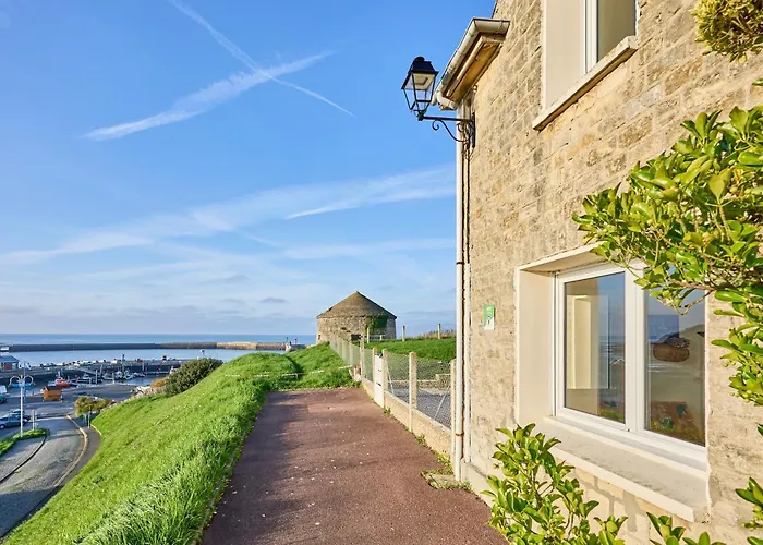 Ferienhaus La Tour Vauban - Vue Sur Le Port-en-Bessin-Huppain